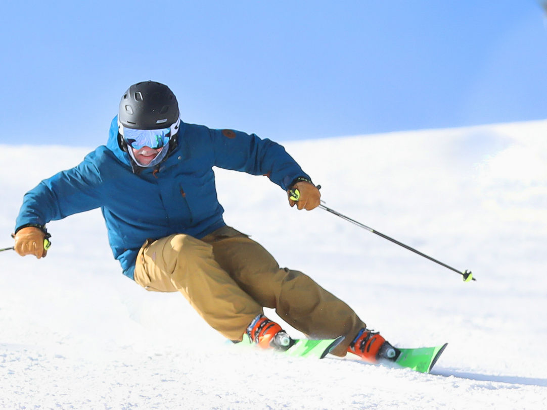 Top Ski Destinations for Beginners