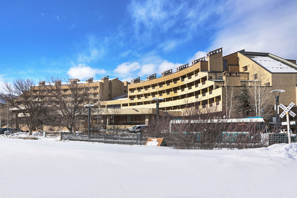 Exterior of Seasons at Avon at Beaver Creek