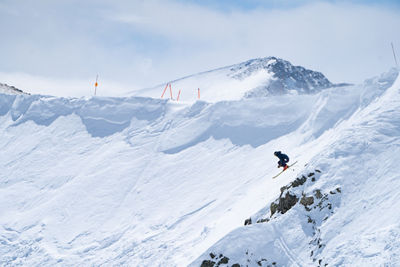 Peak 6 Six Senses Cliff Drop High Alpine