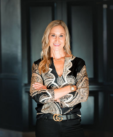 Nadia Guerriero Employee Headshot Photo