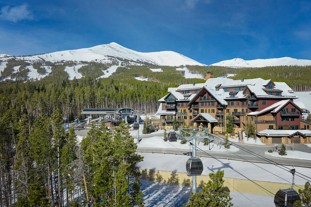 Exterior of Crystal Peak Lodge at Breckenridge