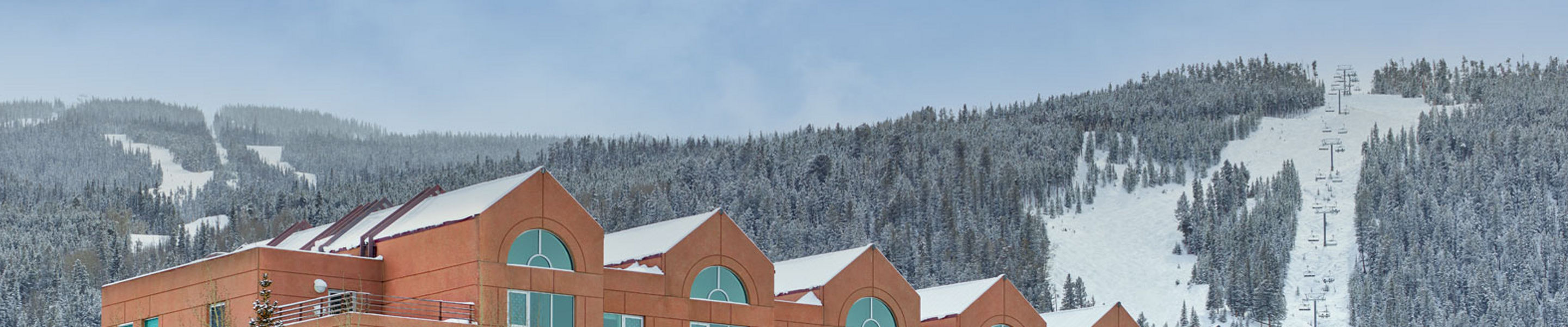 Hyatt Place Keystone Winter Exterior