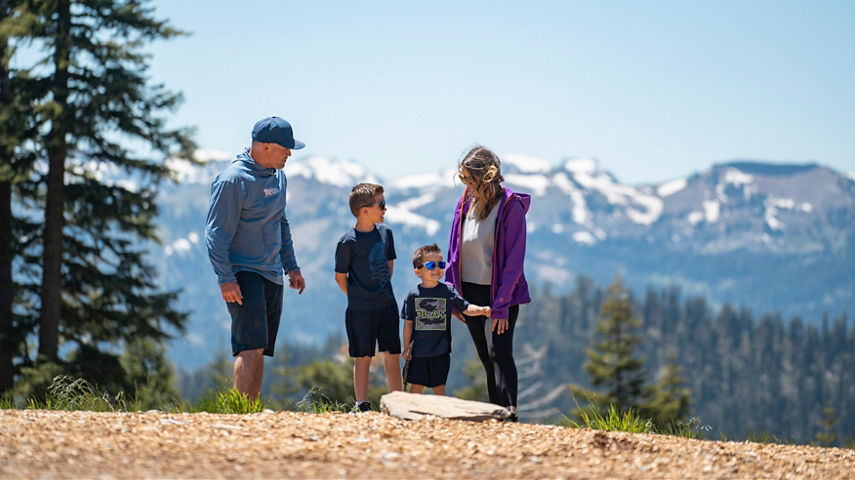 Family hikes at Northstar
