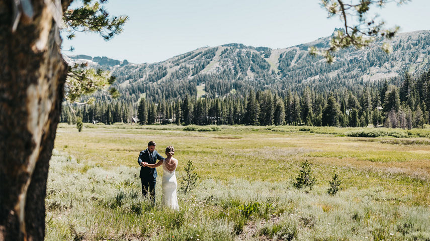 Summer Wedding Couples Portrait at Heavenly's The Meadow