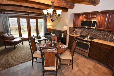 Tyrol Chalet - Hickory