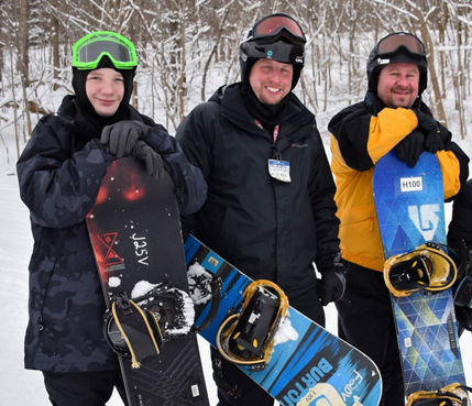 Group ski and ride lesson at Hidden Valley - PA