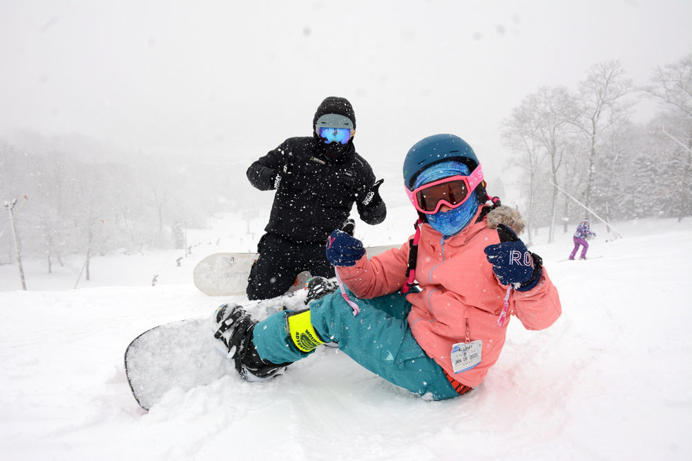 Youth snowboard lesson