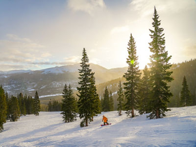 what-to-bring-wear-on-ski-trip-layers-warm-vest-parka-snow-leggings-gloves-pom-hat-breckenridge-colorado3  - MEMORANDUM