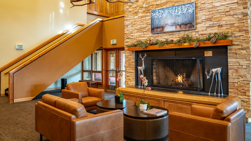 Interior of Bighorn Bistro and Bar at Keystone