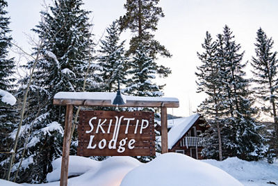 Exterior of Ski Tip Lodge at Keystone