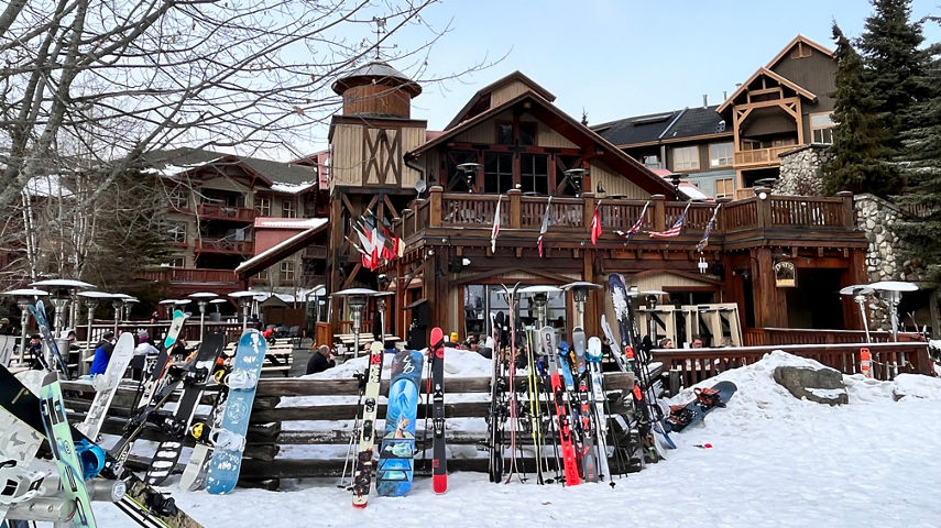 Exterior of Whistler Blackcomb Dusty?s Bar & BBQ