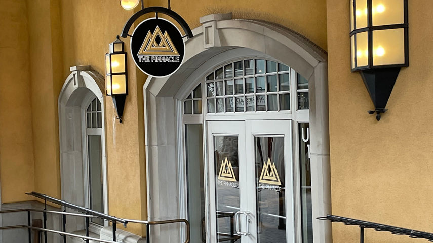 Storefront of The Pinnacle at Vail