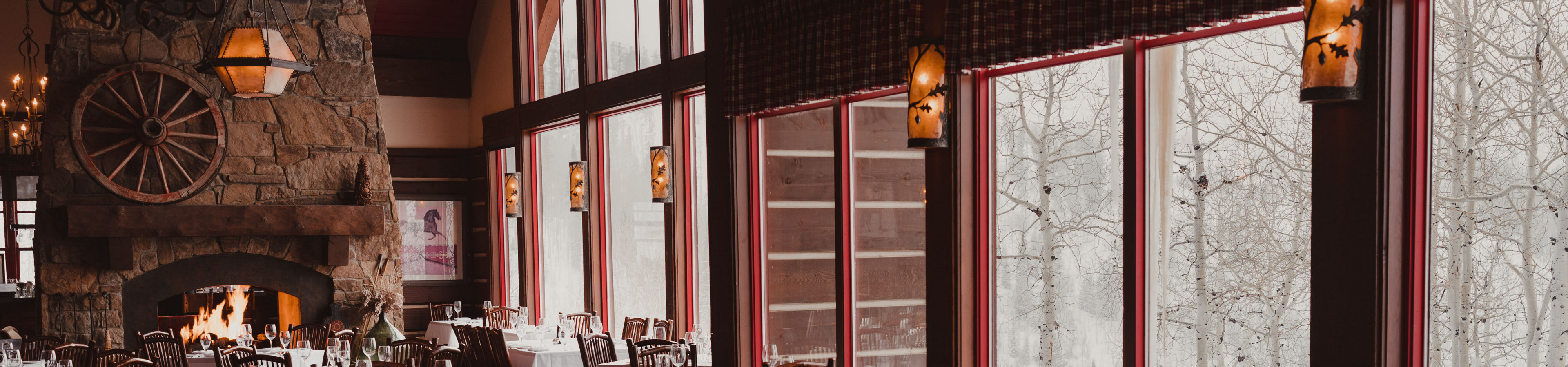 Allie's Cabin Dining Area