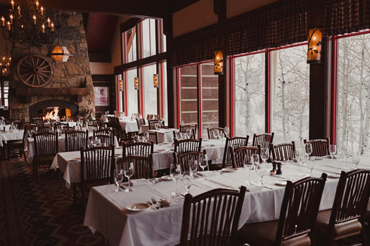 Allie's Cabin Dining Area