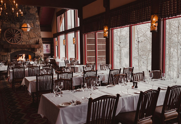 Beano's Cabin Dining Area