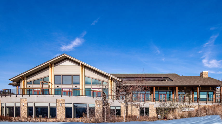 Highlands Lodge Exterior