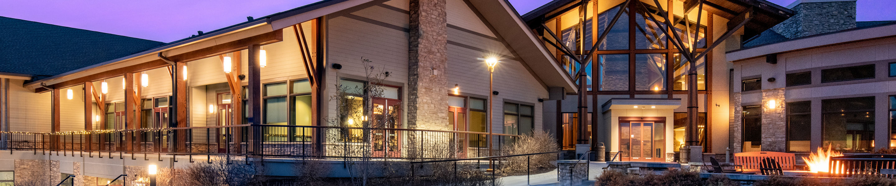 Highlands Lodge Exterior