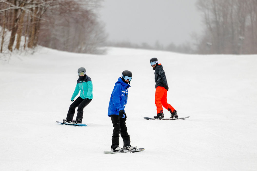 Adult Snowboard Lesson at Mount Snow