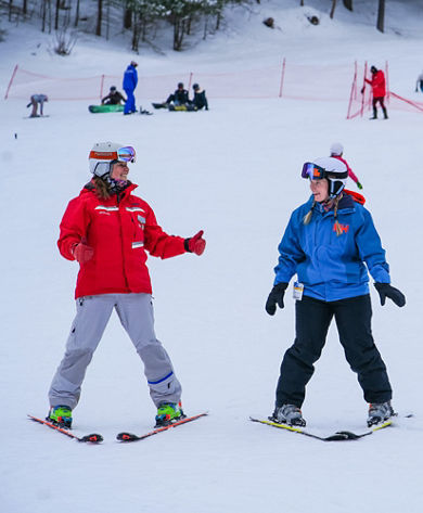 Adult Ski Lesson at Afton Alps