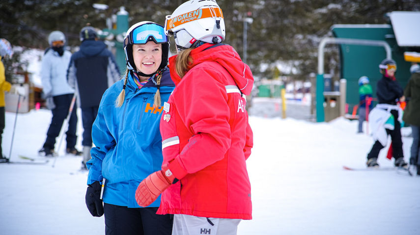 Adult Ski Lesson at Afton Alps