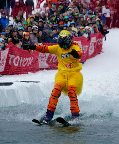 Competitor at Sink or Swim at Reggaefest Event at Mount Snow