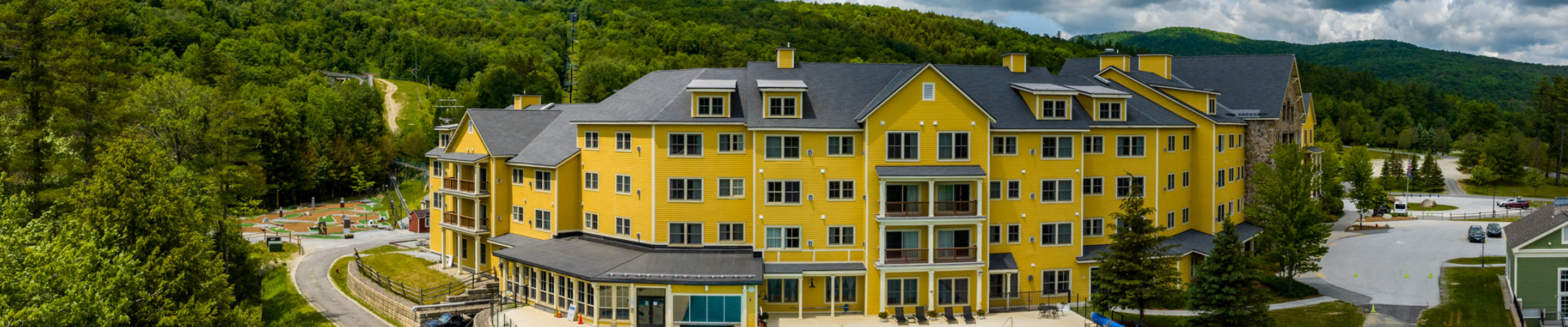 Summer Aerial Image of Jackson Gore Lodge at Okemo