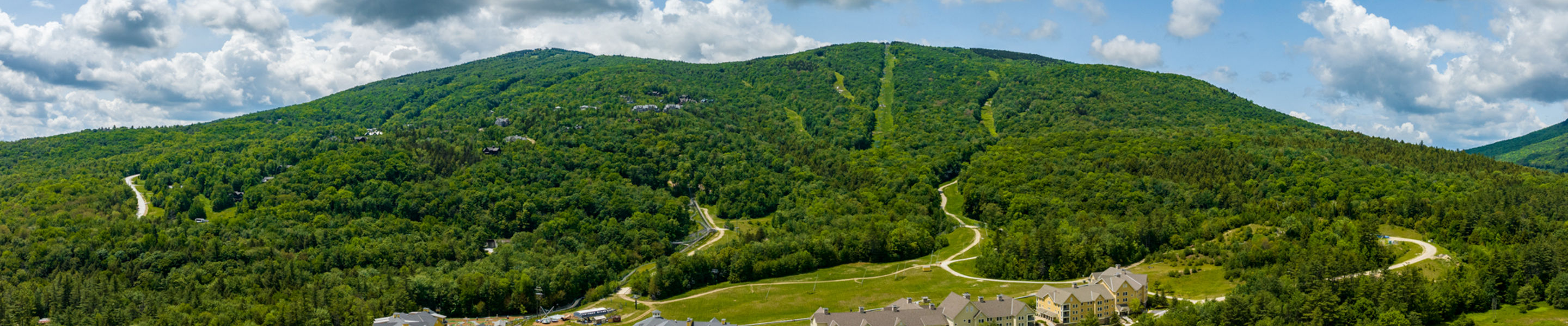 Summer Aerial Image of Jackson Gore Lodge at Okemo