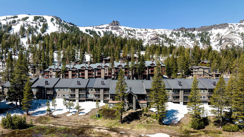 Summer Exterior of The Meadow at Kirkwood