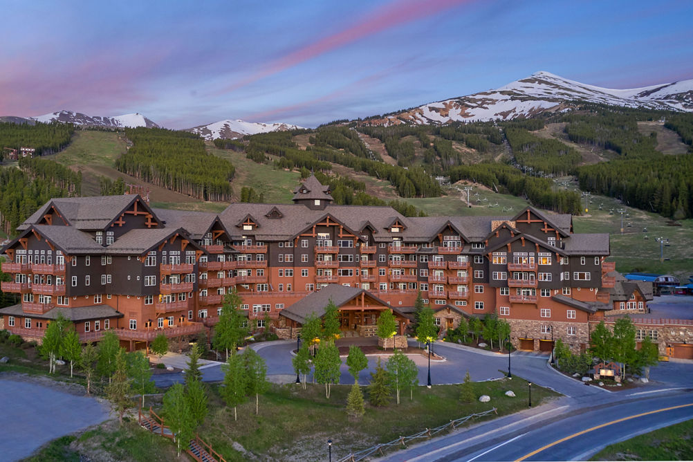 Summer Exterior of One Ski Hill Place at Breckenridge