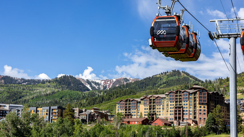 Summer Exterior of Grand Summit Hotel at Park City
