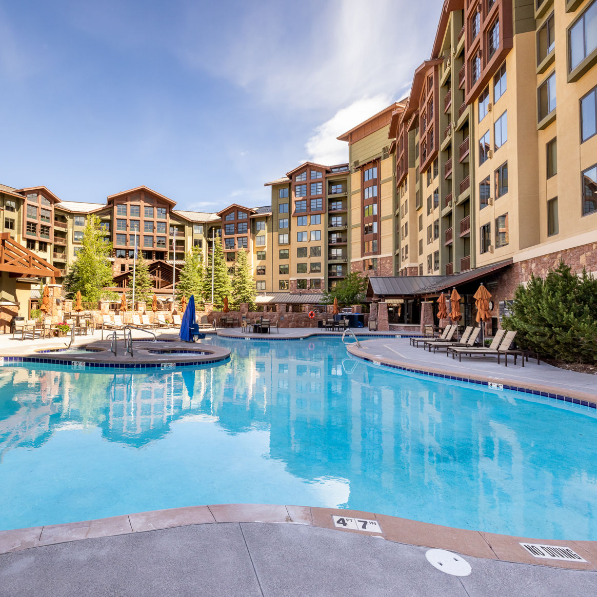 Summer Exterior of Grand Summit Hotel Park City