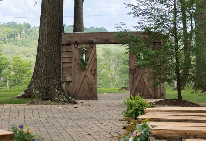 Wedding Ceremony Space at Meadowoods at Seven Springs
