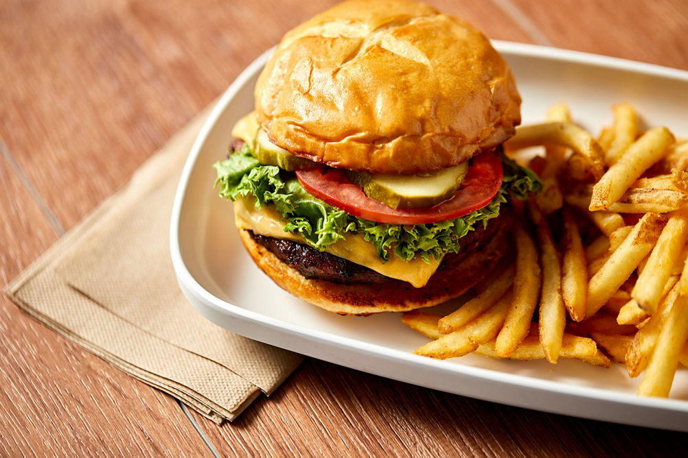 Black Diamond Cheeseburger