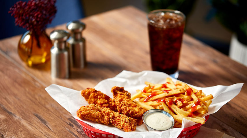 Coop Chicken Tender Basket Plate