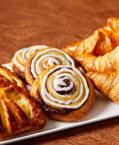 Early Run Baked Pastries and Danish Variety Tray