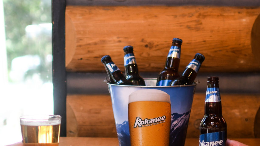 Resort Guests Enjoy Flatbread Pizza and Beers at Merlin's Bar & Grill at Whistler Blackcomb