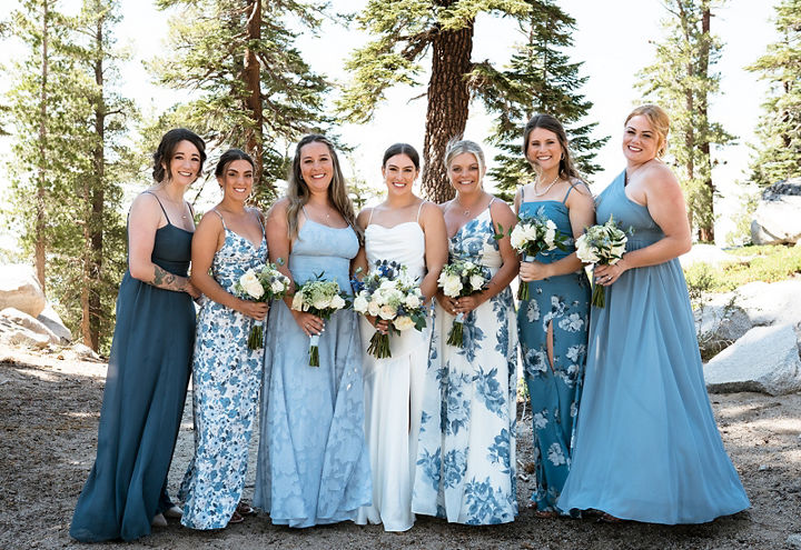 Scenic Summer Image of Wedding Bridal Party at Heavenly Lakeview Lodge