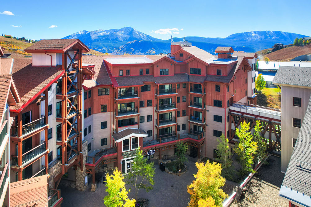 Fall Exterior of Grand Lodge at Crested Butte