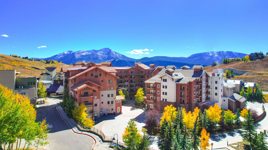 Fall Exterior of Grand Lodge at Crested Butte