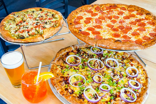 Pizza and Drinks Offered at Blue Moose at Beaver Creek