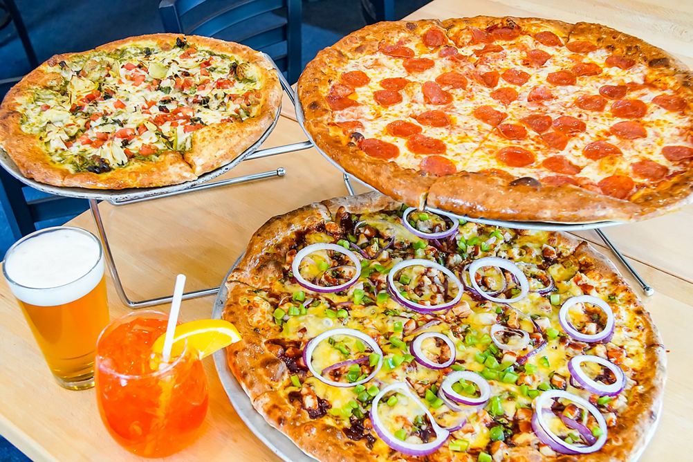 Pizza and Drinks Offered at Blue Moose at Beaver Creek