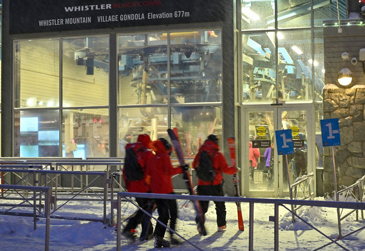 Whistler Heli-Skiing Dawn Patrol