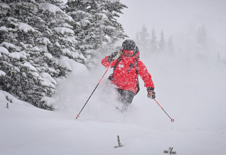 Whistler Heli-Skiing Dawn Patrol