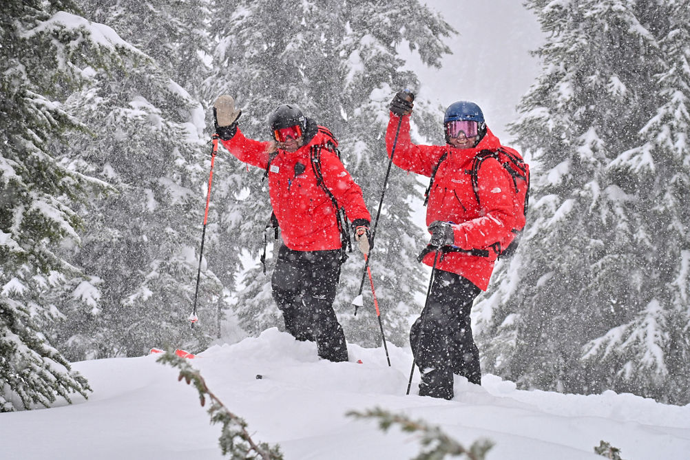 Whistler Heli-Skiing Dawn Patrol