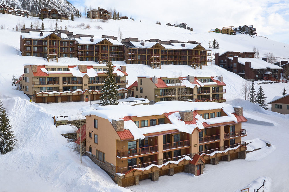Winter Exterior of Paradise Condos at Crested Butte