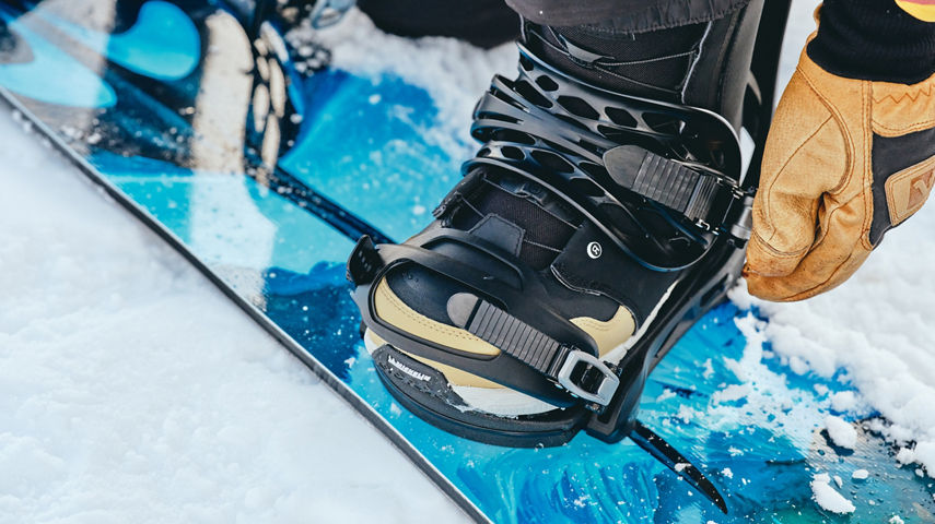 Clipping into My Epic Gear Snowboard Rental at Beaver Creek