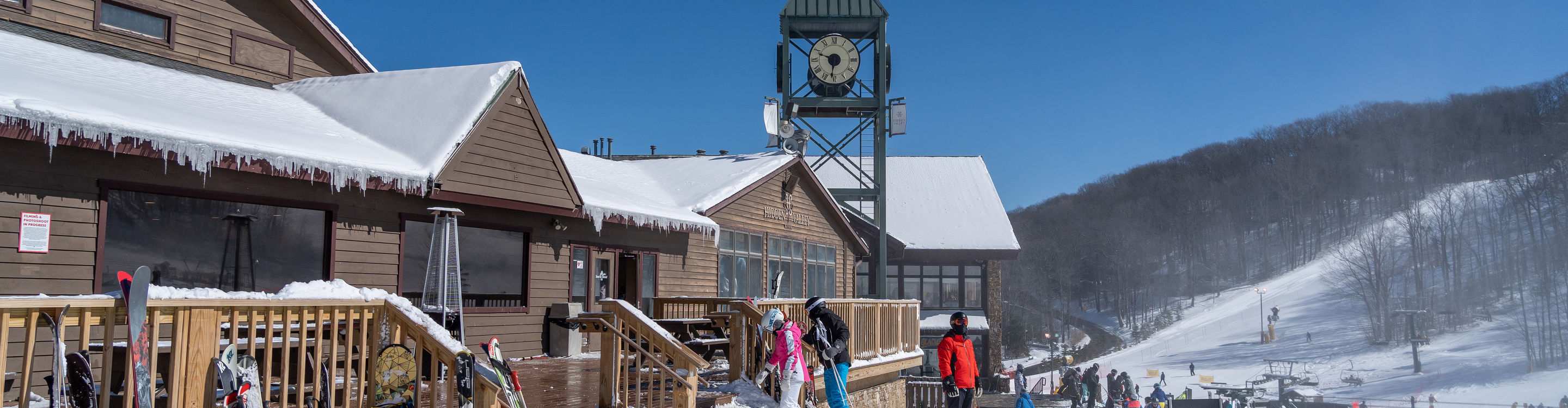 Hidden Valley-PA Snowy Base Area
