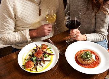 Couple Enjoys Drinks and Appetizers at Citrea in Beaver Creek