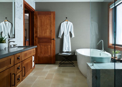 Zalanta Bathroom Detail Shot at Heavenly 