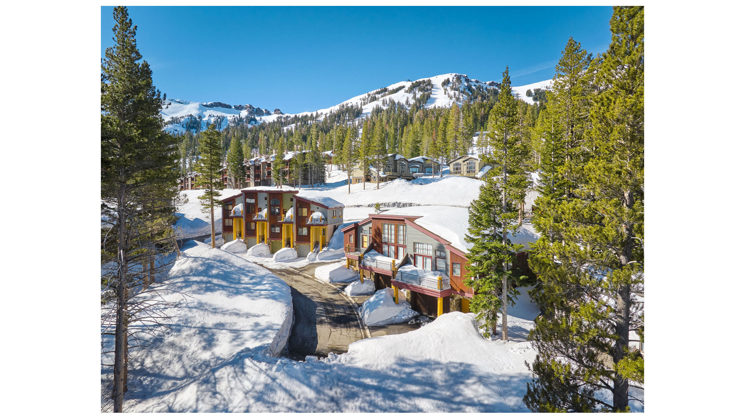 Kirkwood Village e hospedagem junto às pistas no inverno
